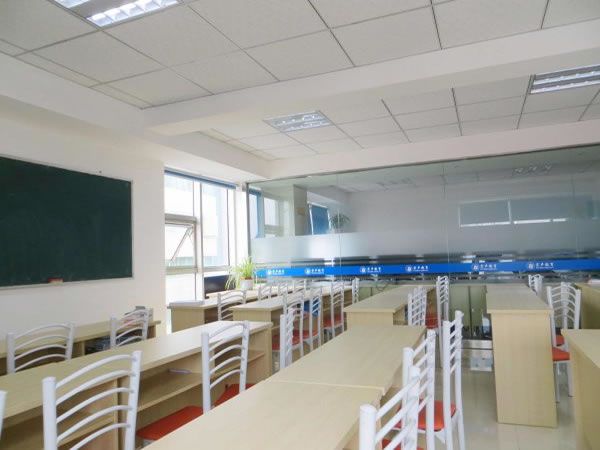 绵阳宏声会计培训学校教学环境展示10